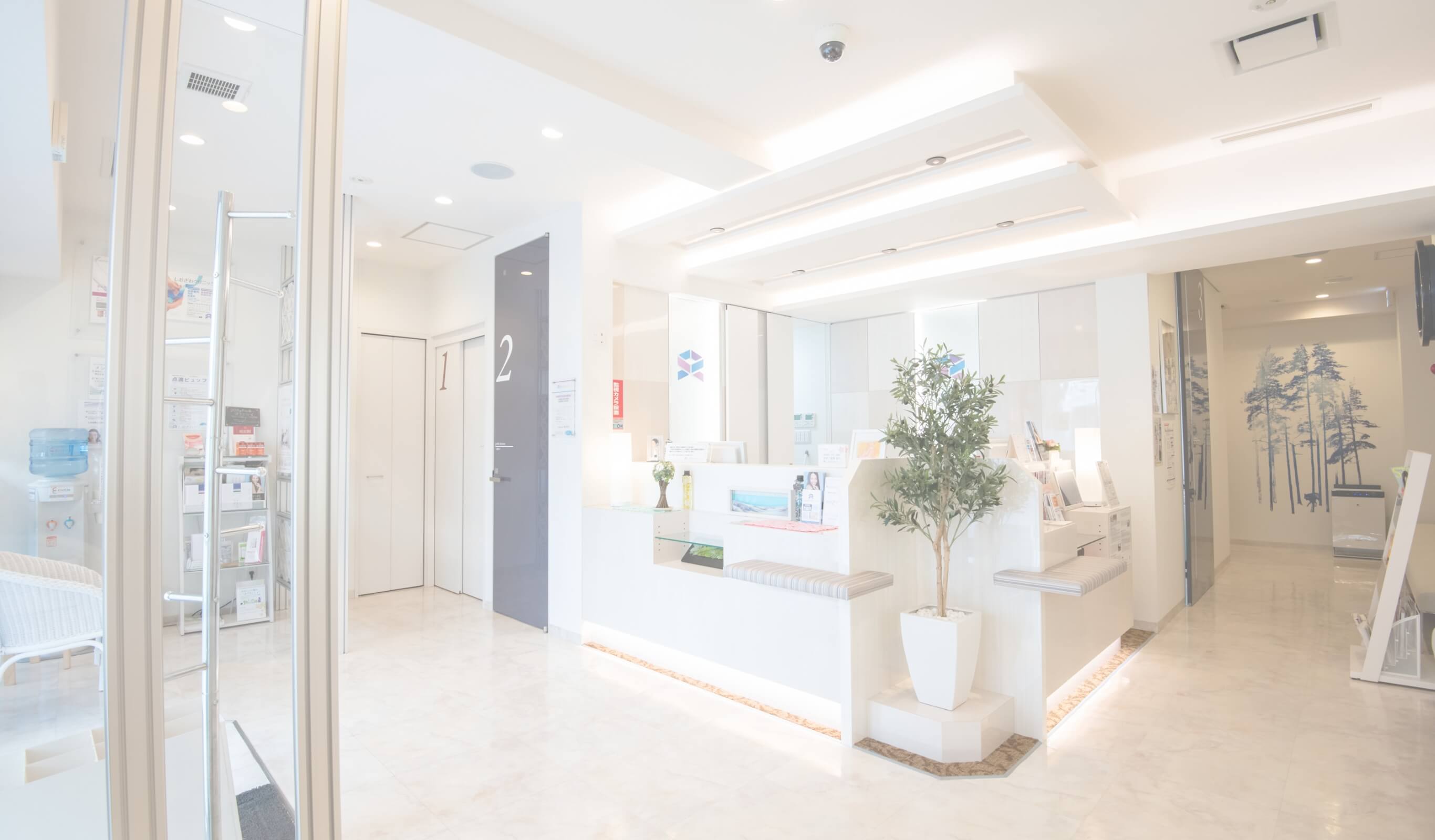 患者様とのコミュニケ——ションを大事に丁寧な説明と治療で あなたの目指す美しさを